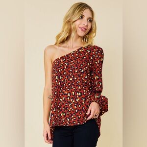 One-Shoulder Rust Leopard Print Top